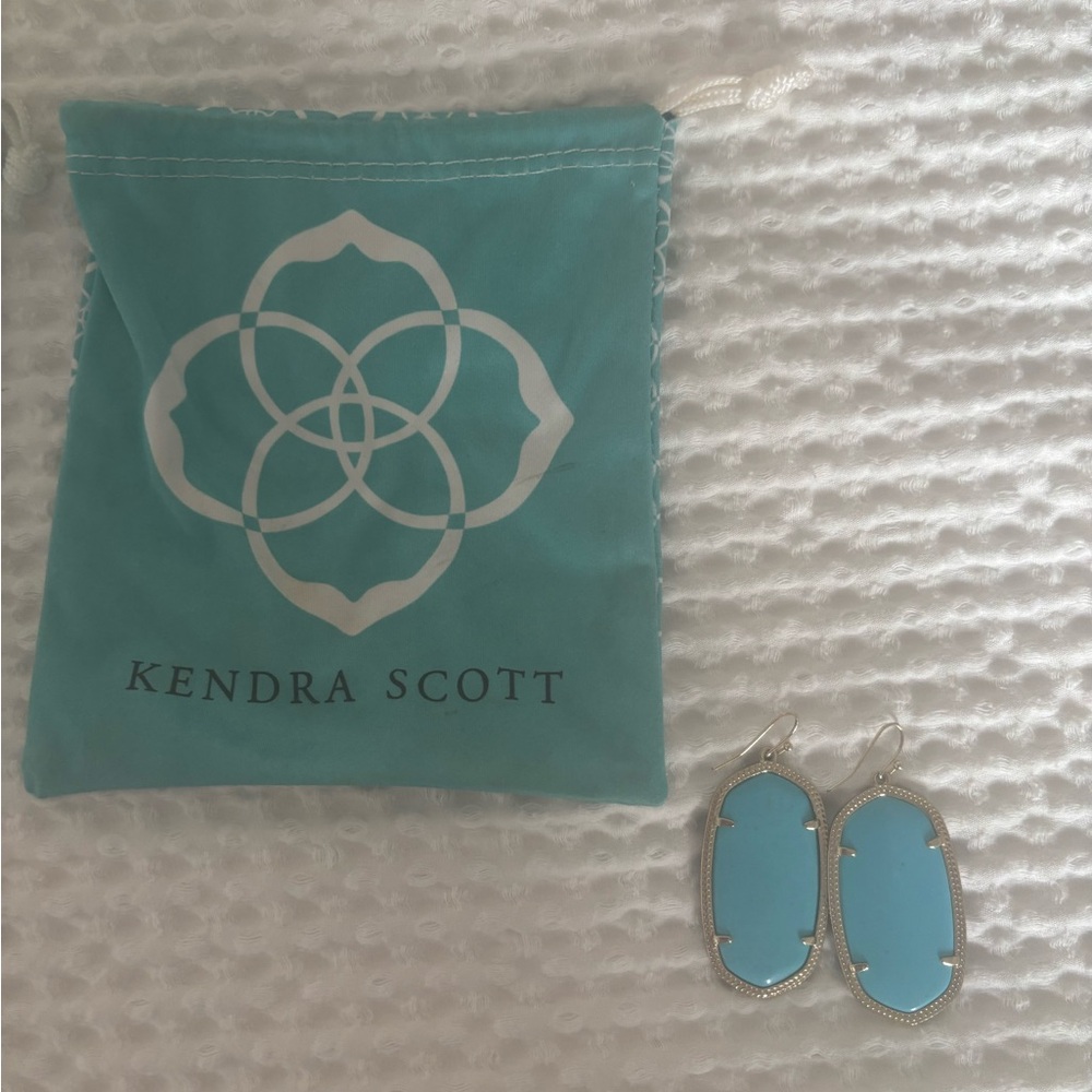 Kendra Scott Sky Blue Glass Drop Earrings with Logo Pouch